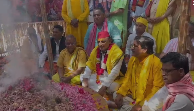 Akhilesh Yadav Attacks Yogi Govt at Kannauj Mahayajna (2)