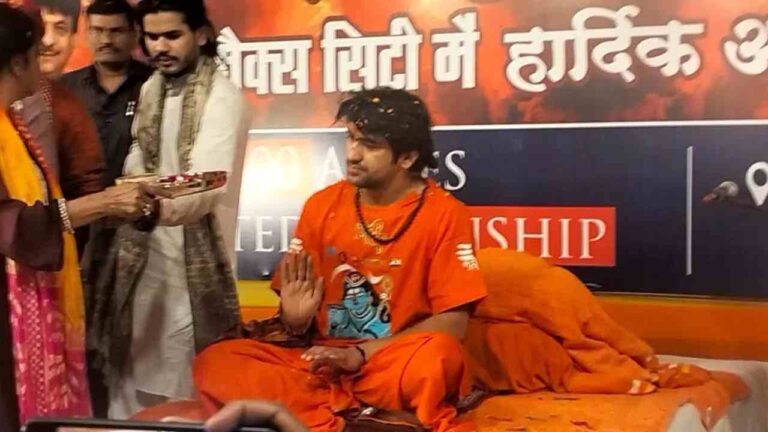 Dhirendra Shastri proposes renaming Muzaffarnagar to Lakshmi Nagar."