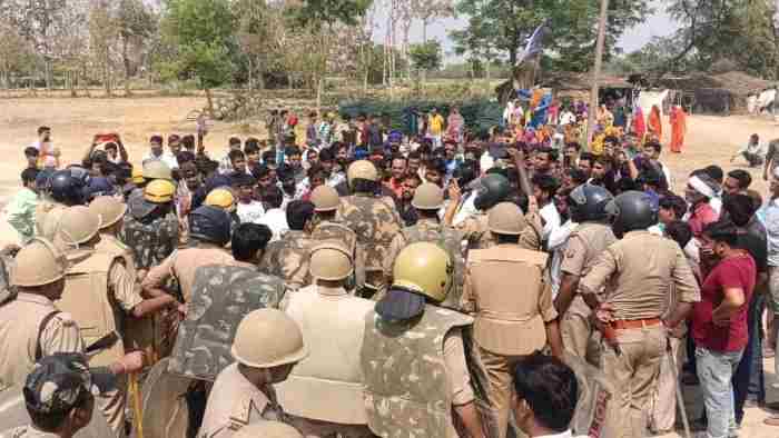 Ambedkar Statue Controversy in Mahingwa