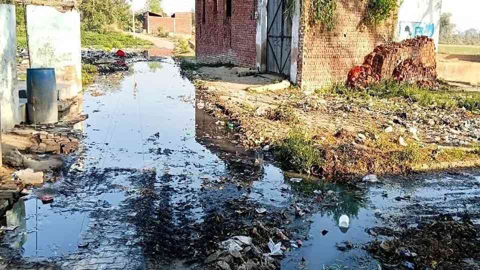  Ganga Expressway Construction Damages Raebareli Roads