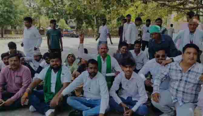 Kannaauj Potato Farmers Protest"