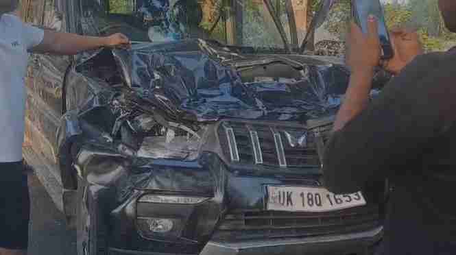 Bijnor Car Accident with Maahé