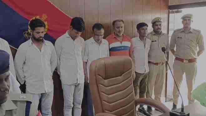Bulandshahr Police Arrest Pickpocket Gang