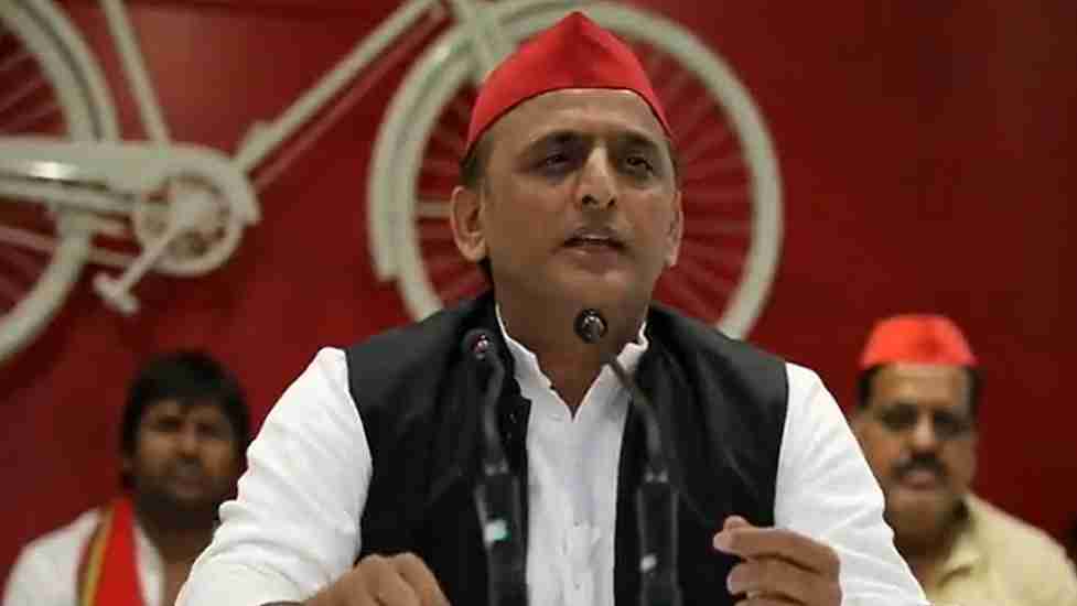 Samajwadi Party ने चुनाव के लिए की नई रणनीति की घोषणा,जानिए किसे मिलेगा टिकट! Samajwadi Party ki 2027 UP Election ki yojna.