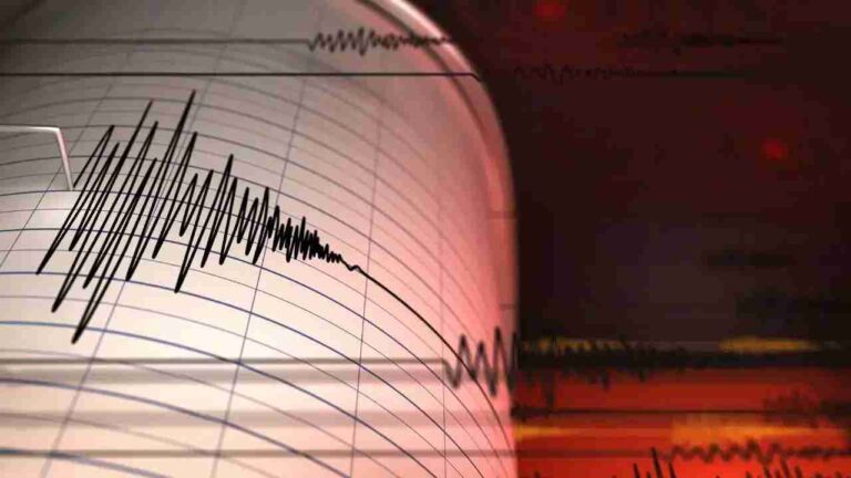 Uttar Pradesh, Tremors Felt in Noida and Ghaziabad