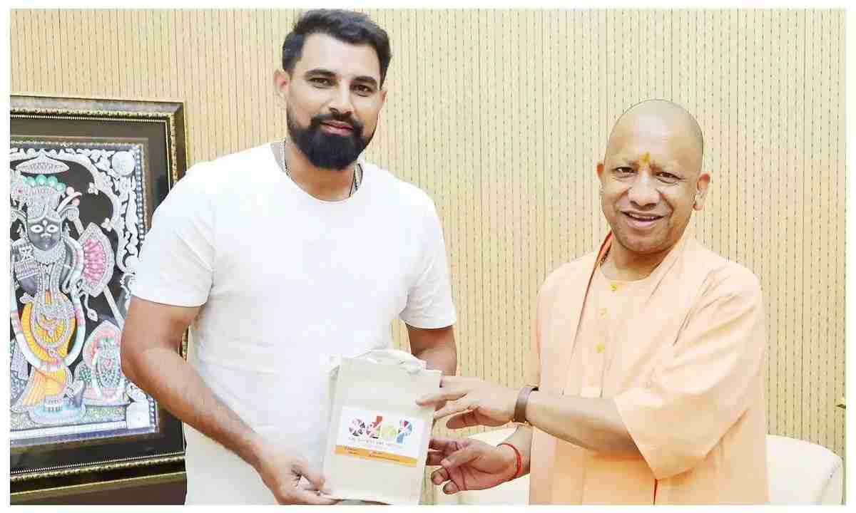 Yogi Adityanath and Mohammad Shami meeting in Lucknow