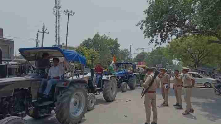 हापुड़ में Farmers का पाकिस्तान के खिलाफ विरोध प्रदर्शन ,जाने पूरा मामला farmers in Hapud carry out a bold protest against Pakistan