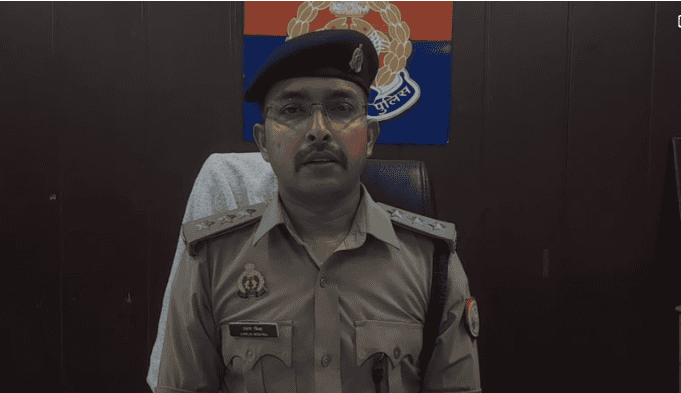 Hapur पुलिस का ताबड़तोड़ एक्शन,मुठभेड़ में धर दबोचा खूंखार बदमाश! Hapur me gawkushi ke aaropi ne police par firing ki, jawab mein encounter me ghayal hua.