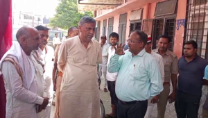 Hathras Hadsa: हाई टेंशन लाइन बनी काल, सादाबाद में बस में करंट से गई जान।