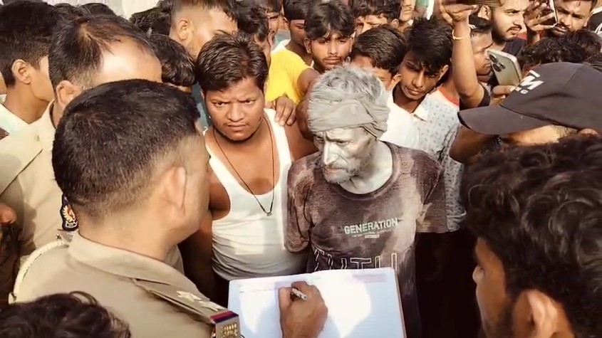 Bijnor Patakha Factory Me Hua Dhamaka