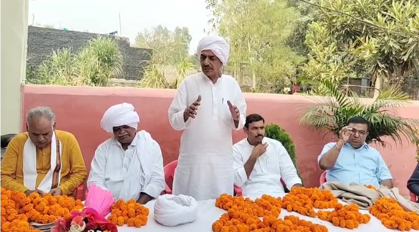 Adarsh Jaat Mahasabha Ne Ki Samaj Sudharak Panchayat (Shamli)