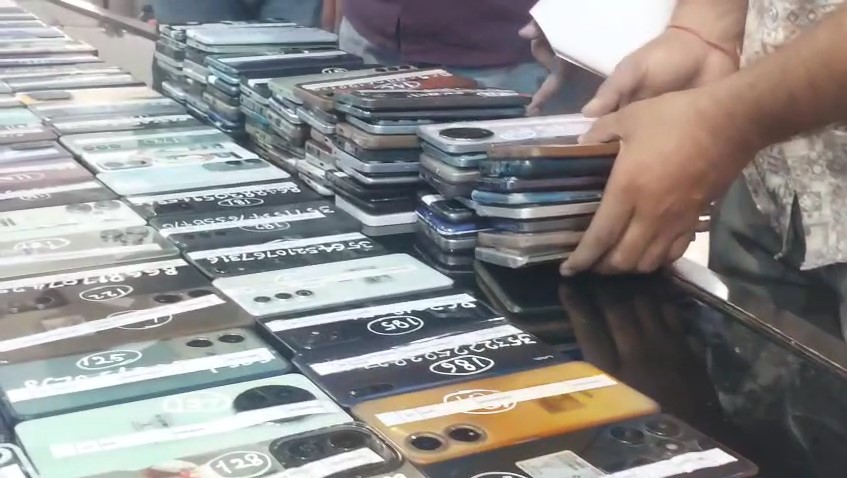 Kannauj Police Ka 'Mission Mobile Recovery' Success