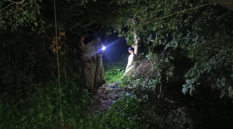 Ped Pe Latka Mahila Ka Shav (Bijnor)