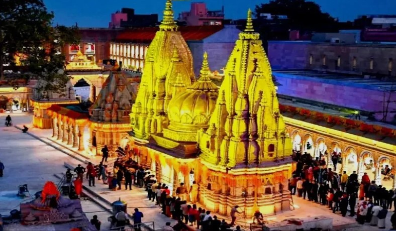 Varanasi के घाट और मंदिर अब रात में भी चमकेंगे, पर्यटकों को मिलेगा नया अनुभव Fasad Lighting Yojna Se Chamkenge 10 Mandir (Varanasi)