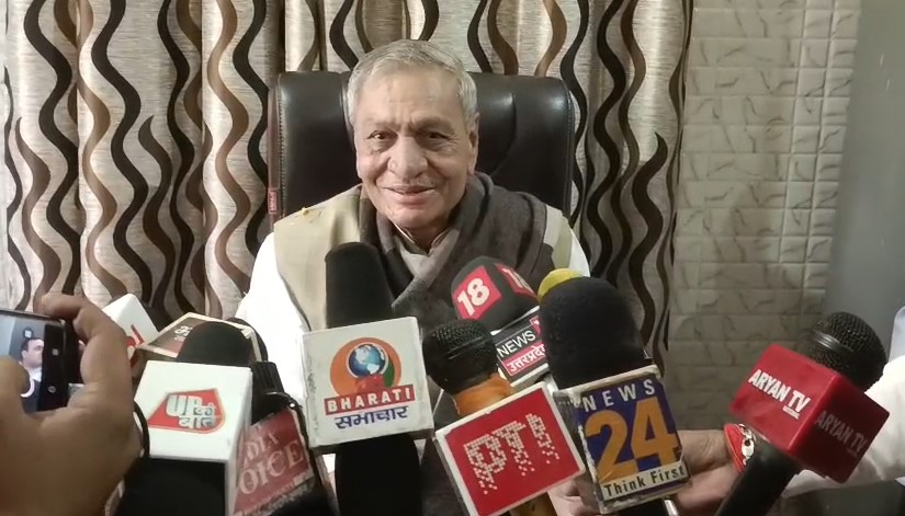 Jila Prabhari Mantri Laxmi Narayan (Kasganj)