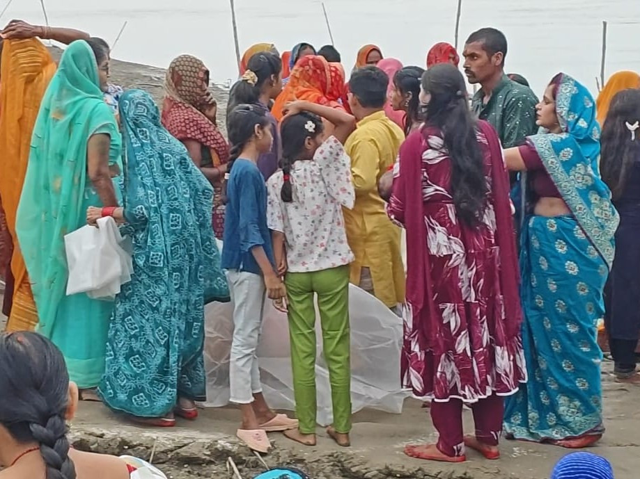 Kairana Aur Bidoli Ke Yamuna Ghat Par Pahunche Shardhhalu (Shamli)