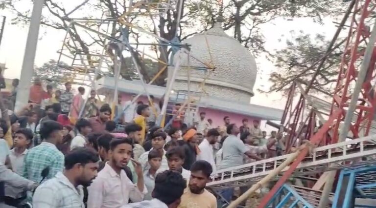 Kartik Mele Me toota Jhula 1 Ki Maut 3 Ghayal (Bulandshahr)