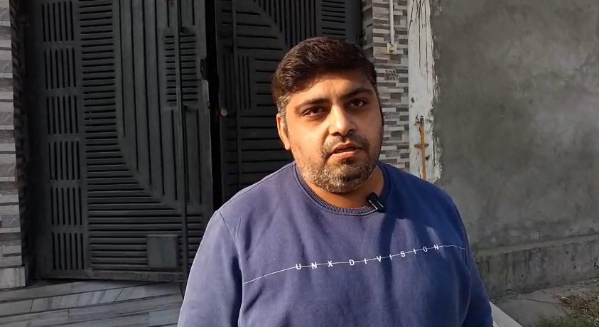 Pidit Ravindra Chhabra (Muzaffarnagar)