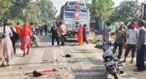 Sadak Haadse Me 2 Yuvako Ki Mauke Par Maut (Hapur)