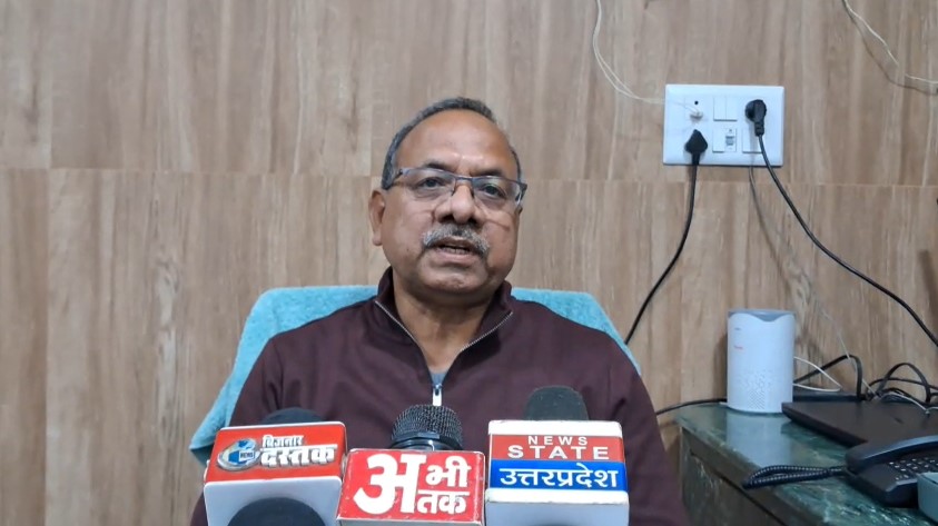 Bijnor में स्वास्थ्य सेवाएं असुरक्षित? हॉस्पिटल में दबंगों की गुंडागर्दी पर IMA का फूटा गुस्सा Dhampur Tehsil Adhyaksh Dr. VK Singh (Bijnor)