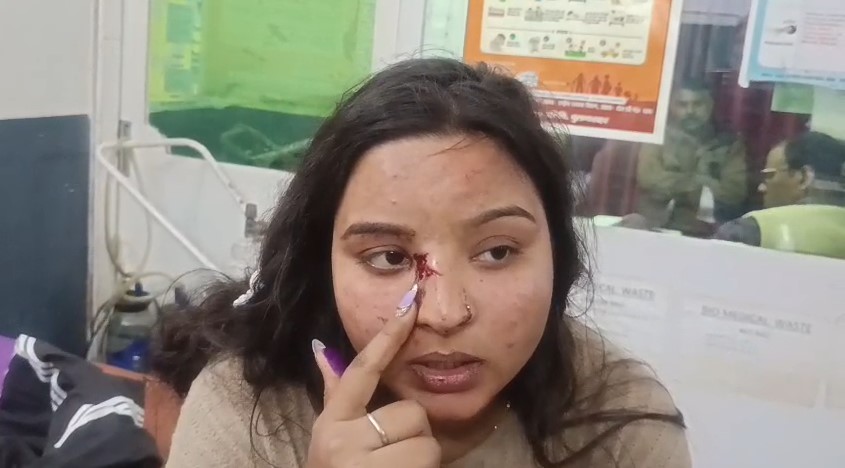 Pidit Ghayal Yuvti (Bulandshahr)