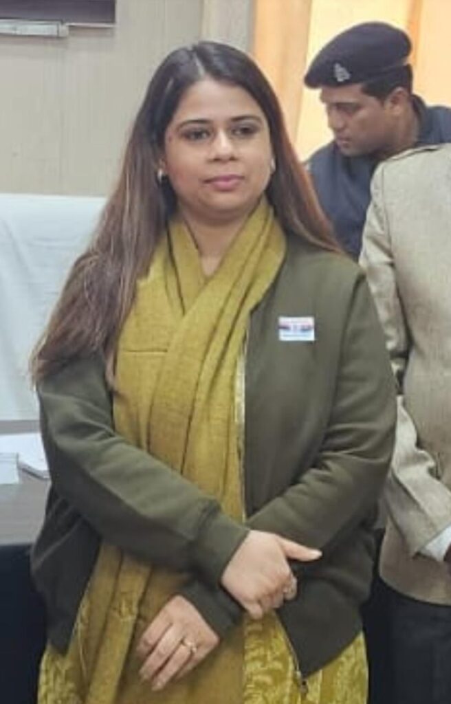 DM Bijnor Jasjeet Kaur