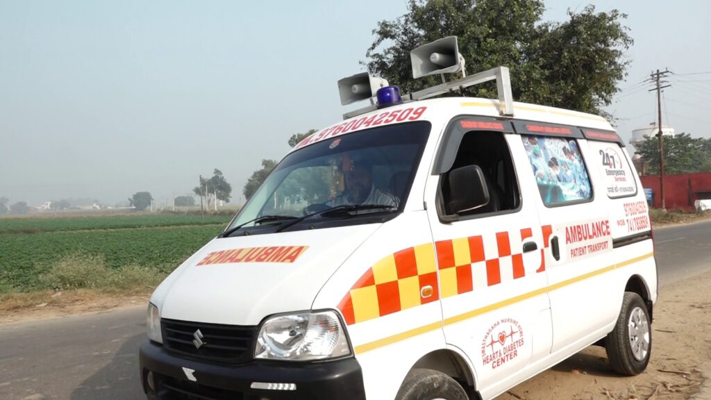 Meerut के राहुल चौधरी बने इंसानियत की मिसाल, निशुल्क एम्बुलेंस सेवा से बचा रहे जिंदगियां Rahul Chaudhary Ki Ambulance (Meerut)