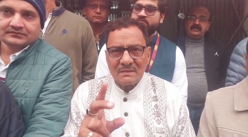 Bank Adhikaari (Shamli)