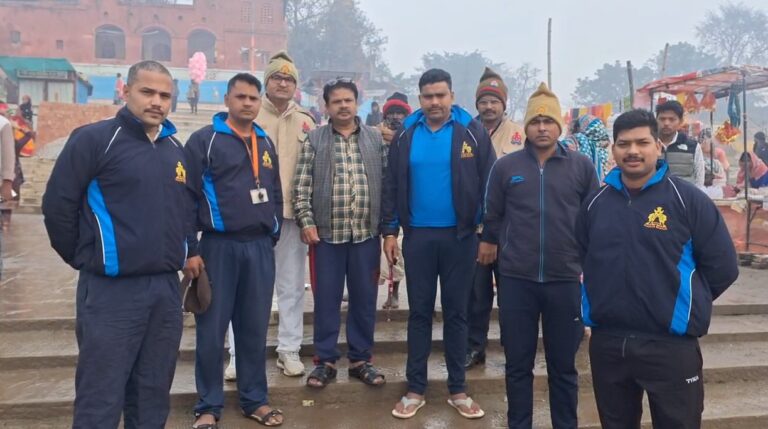 Magh Mele Me PAC Ne Pati-Patni Ko Doobne Se Bachaya (Ghazipur)