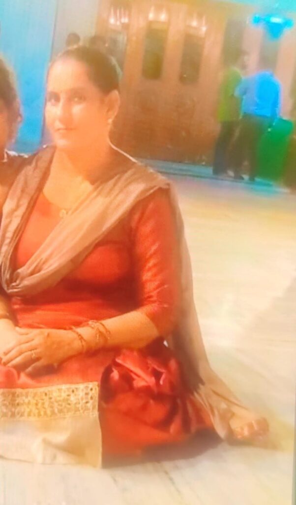 Mritaka Mahila (Hapur)