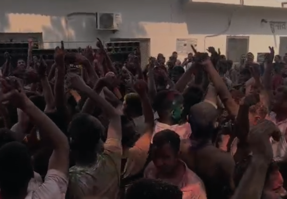 Ghazipur Police Holi