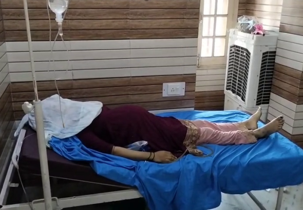 Mritak Mahila (Shamli)