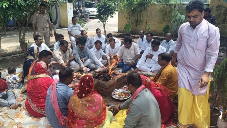 Hapur News